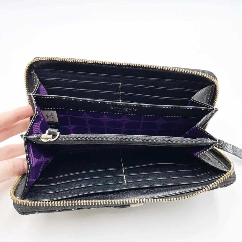Kate Spade Classic Noel Neda Black Cream Canvas Zip Around Wallet - Picture 13 of 14